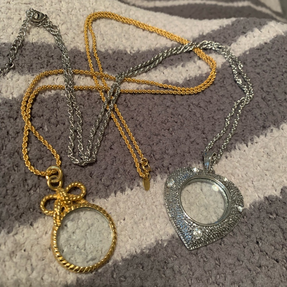 2 Magnifier necklaces JoanRivers retired gold tone, silver tone new & unmarked